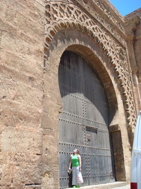 Lila and the biggest door in
Africa.