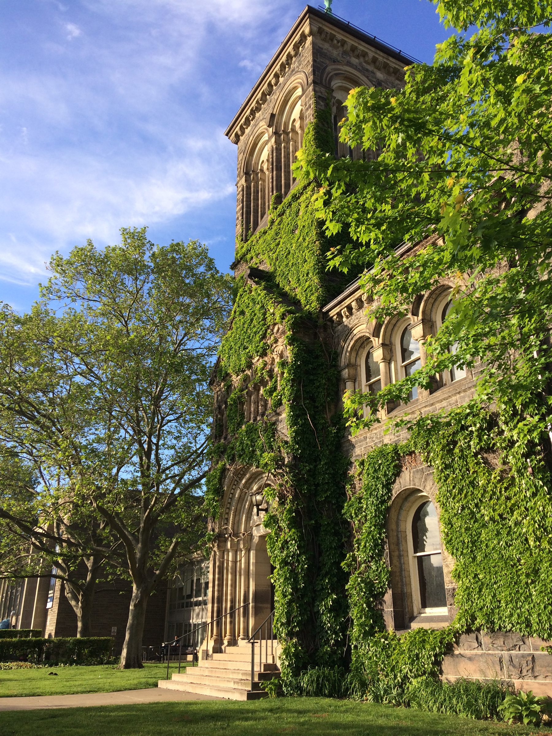 Sigmund Samuel Library Bldg