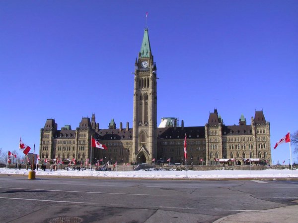 55 - The Parliament in Ottawa - Feb 2004.JPG